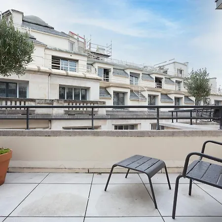 Feydeau Terrasse Climatise Avec 2 Terrasses *